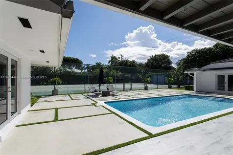 13551 SW 62nd Avenue Pinecrest FL 33156