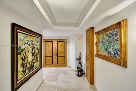 17555 Collins Avenue Sunny Isles Beach FL 33160