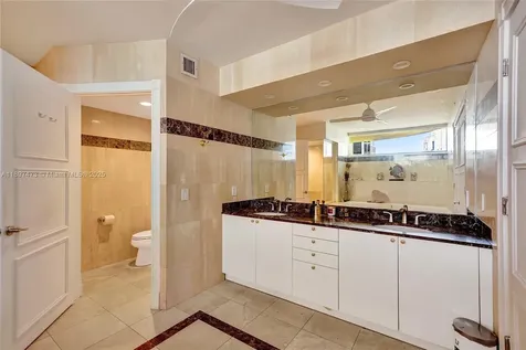 17555 Collins Avenue Sunny Isles Beach FL 33160