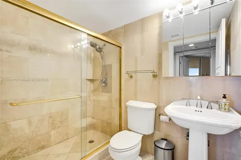 17555 Collins Avenue Sunny Isles Beach FL 33160