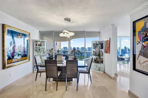 17555 Collins Avenue Sunny Isles Beach FL 33160
