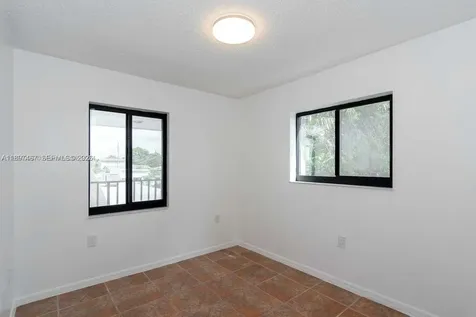 2729 SW 67th Avenue Miami FL 33155