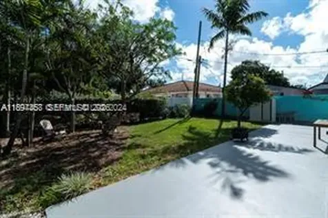 2729 SW 67th Avenue Miami FL 33155