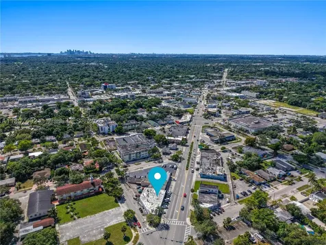 12985 W Dixie Highway North Miami FL 33161