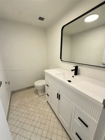 13499 Biscayne Boulevard North Miami FL 33181