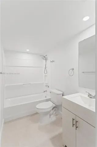 6065 NW 186th Street Hialeah FL 33015