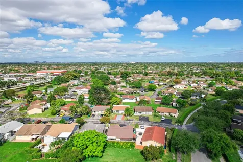 4216 SW 138th Court Miami FL 33175