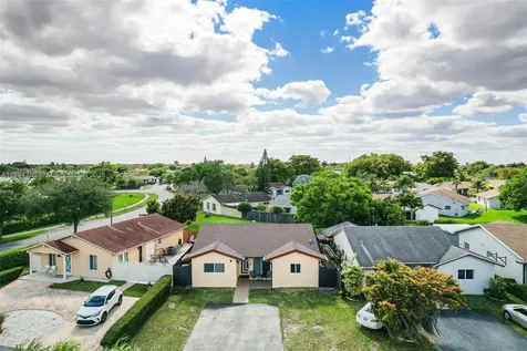 4216 SW 138th Court Miami FL 33175