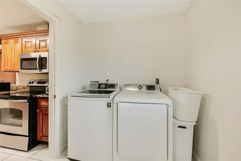 4216 SW 138th Court Miami FL 33175