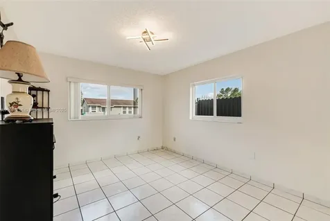 4216 SW 138th Court Miami FL 33175