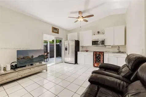 4216 SW 138th Court Miami FL 33175