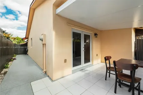 4216 SW 138th Court Miami FL 33175