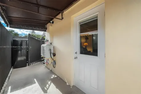 4216 SW 138th Court Miami FL 33175