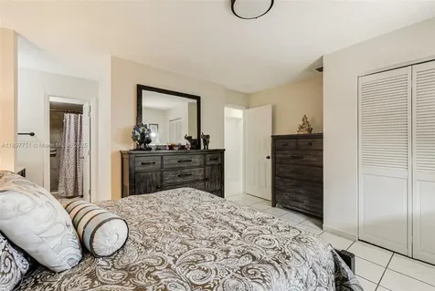 4216 SW 138th Court Miami FL 33175