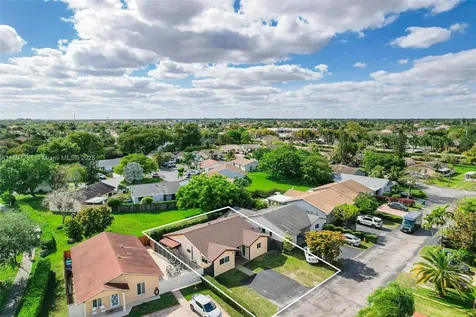 4216 SW 138th Court Miami FL 33175