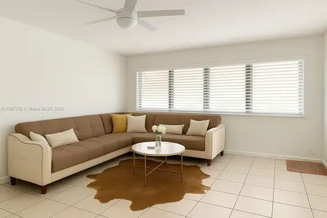 215 SE 3rd Avenue Hallandale Beach FL 33009