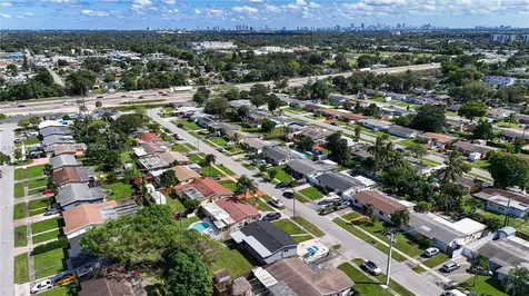 6371 Scott Street Hollywood FL 33024