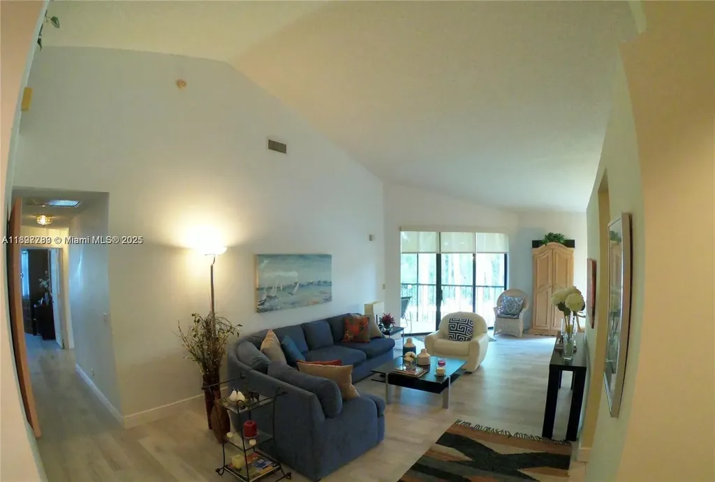 5800 Coach House Circle Boca Raton FL 33486