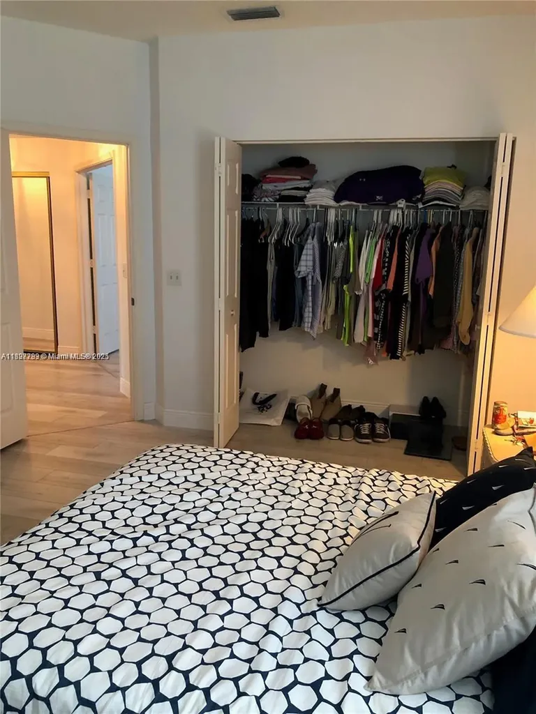 5800 Coach House Circle Boca Raton FL 33486