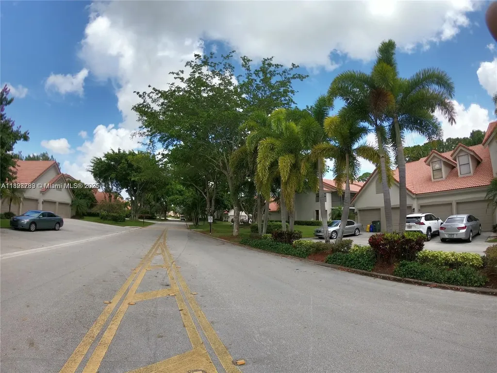 5800 Coach House Circle Boca Raton FL 33486