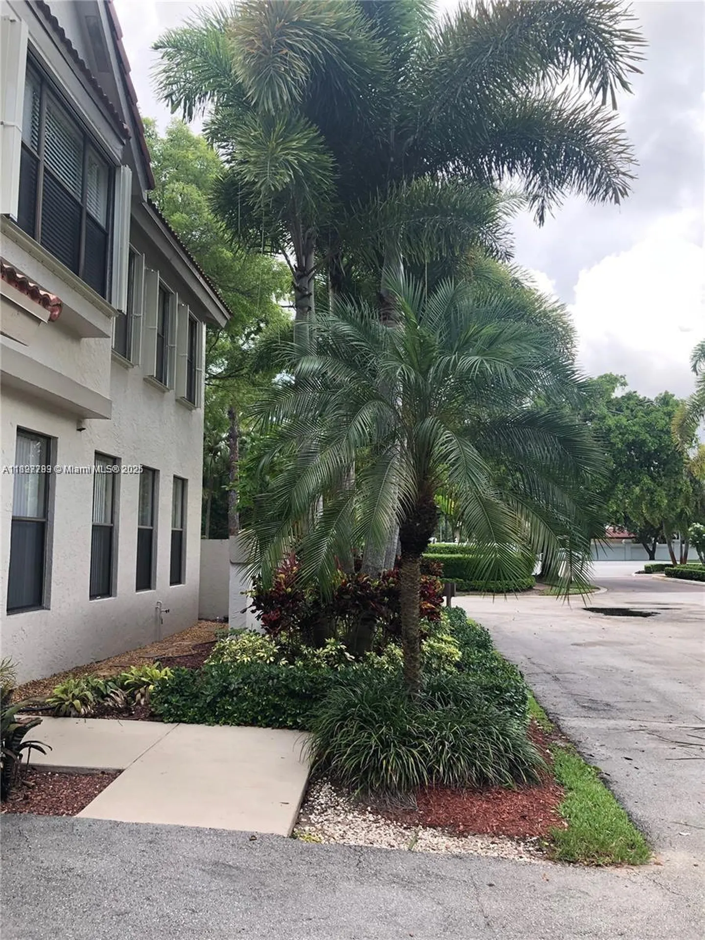 5800 Coach House Circle Boca Raton FL 33486