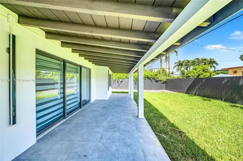 3051 SW 84th Court Miami FL 33155