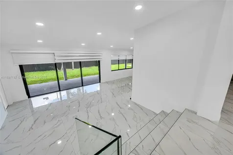 3051 SW 84th Court Miami FL 33155