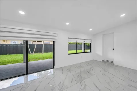 3051 SW 84th Court Miami FL 33155