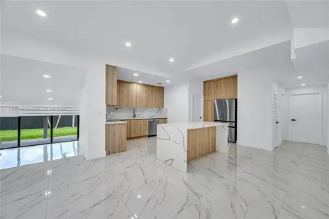 3051 SW 84th Court Miami FL 33155