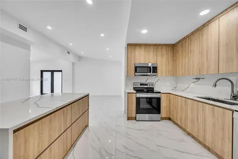 3051 SW 84th Court Miami FL 33155