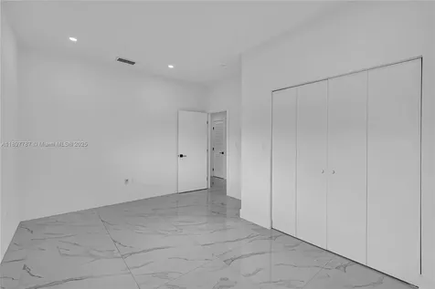 3051 SW 84th Court Miami FL 33155