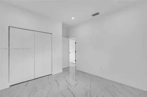 3051 SW 84th Court Miami FL 33155