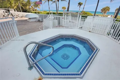 5005 Collins Avenue Miami Beach FL 33140