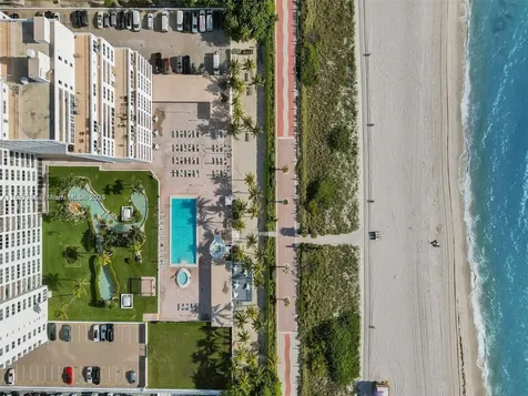 5005 Collins Avenue Miami Beach FL 33140