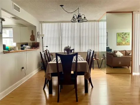 2750 NE 183rd Street Aventura FL 33160