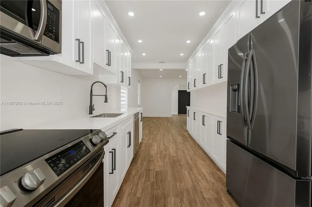 1421 NW 1st Avenue Fort Lauderdale FL 33311