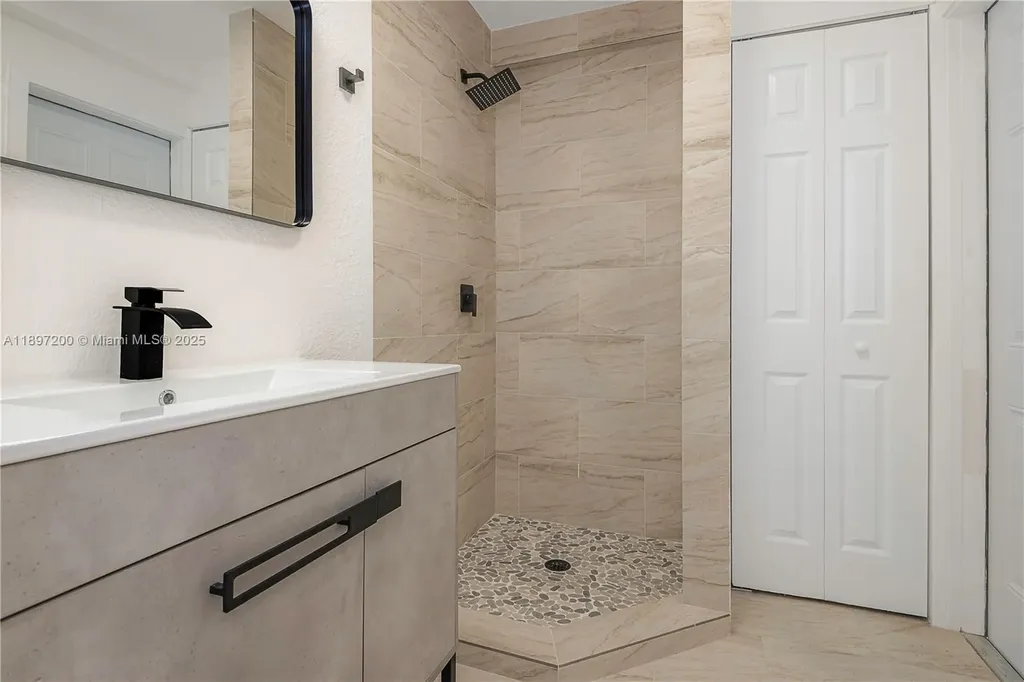 1421 NW 1st Avenue Fort Lauderdale FL 33311