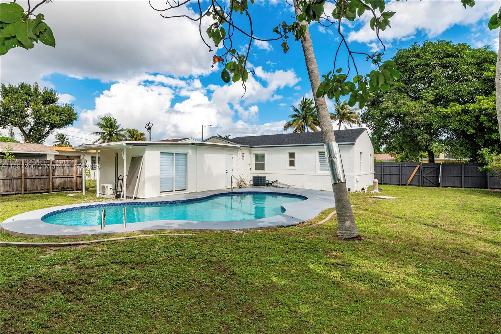 1421 NW 1st Avenue Fort Lauderdale FL 33311