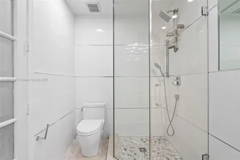 6124 Paradise Point Drive Palmetto Bay FL 33157