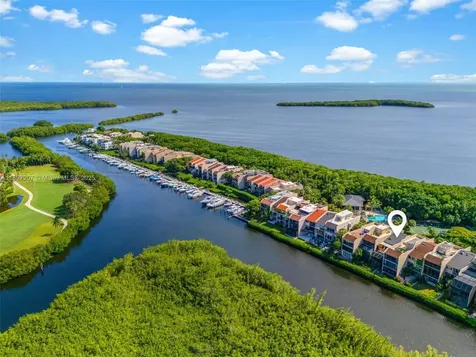 6124 Paradise Point Drive Palmetto Bay FL 33157