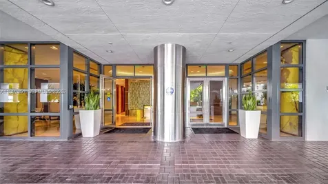 1330 West Avenue Miami Beach FL 33139