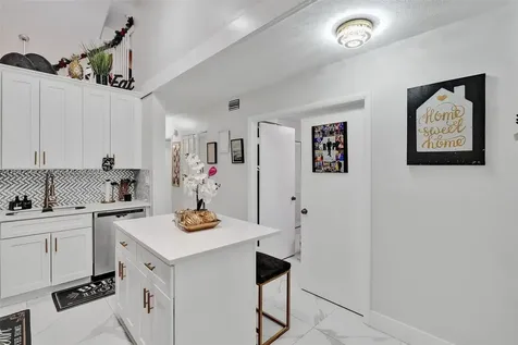 7780 NW 79th Avenue Tamarac FL 33321