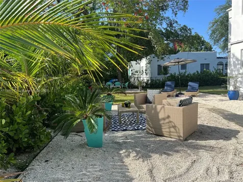 8270 NE 1st Place Miami FL 33138