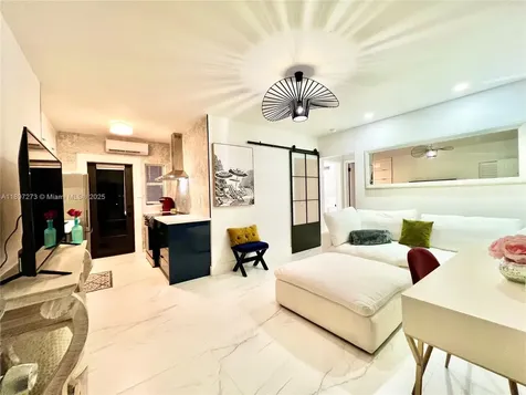 8270 NE 1st Place Miami FL 33138