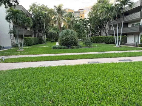 8315 SW 72nd Avenue Miami FL 33143