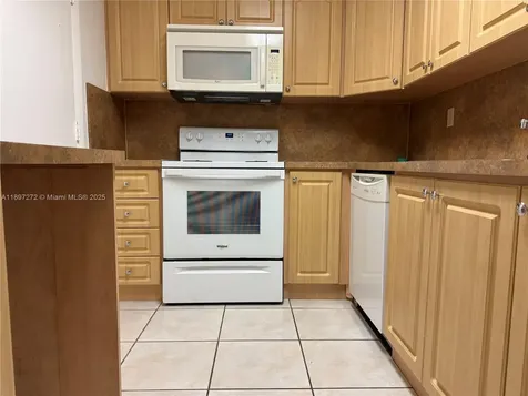 8315 SW 72nd Avenue Miami FL 33143