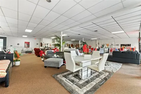 50 NW 107 Avenue Miami FL 33174