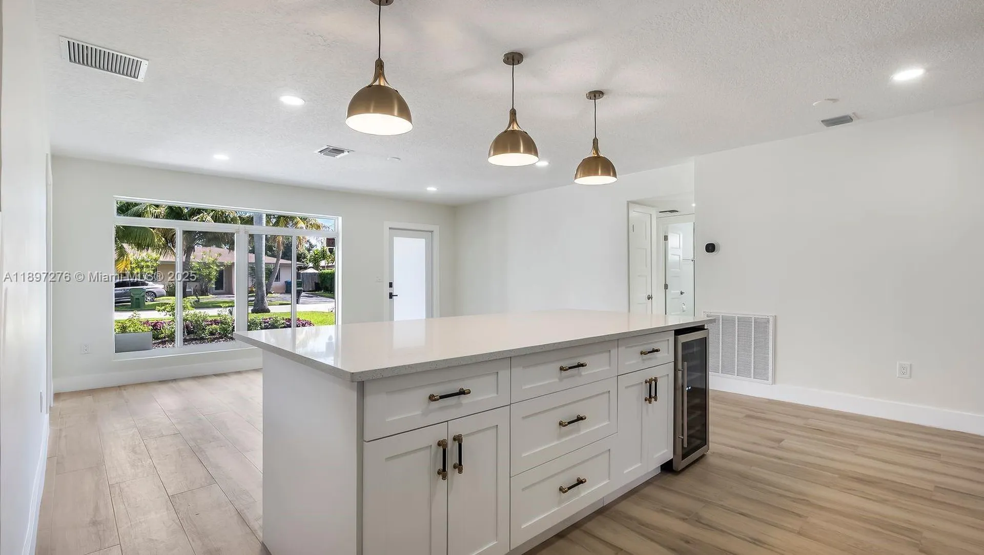 5713 NE 17th Terrace Fort Lauderdale FL 33334