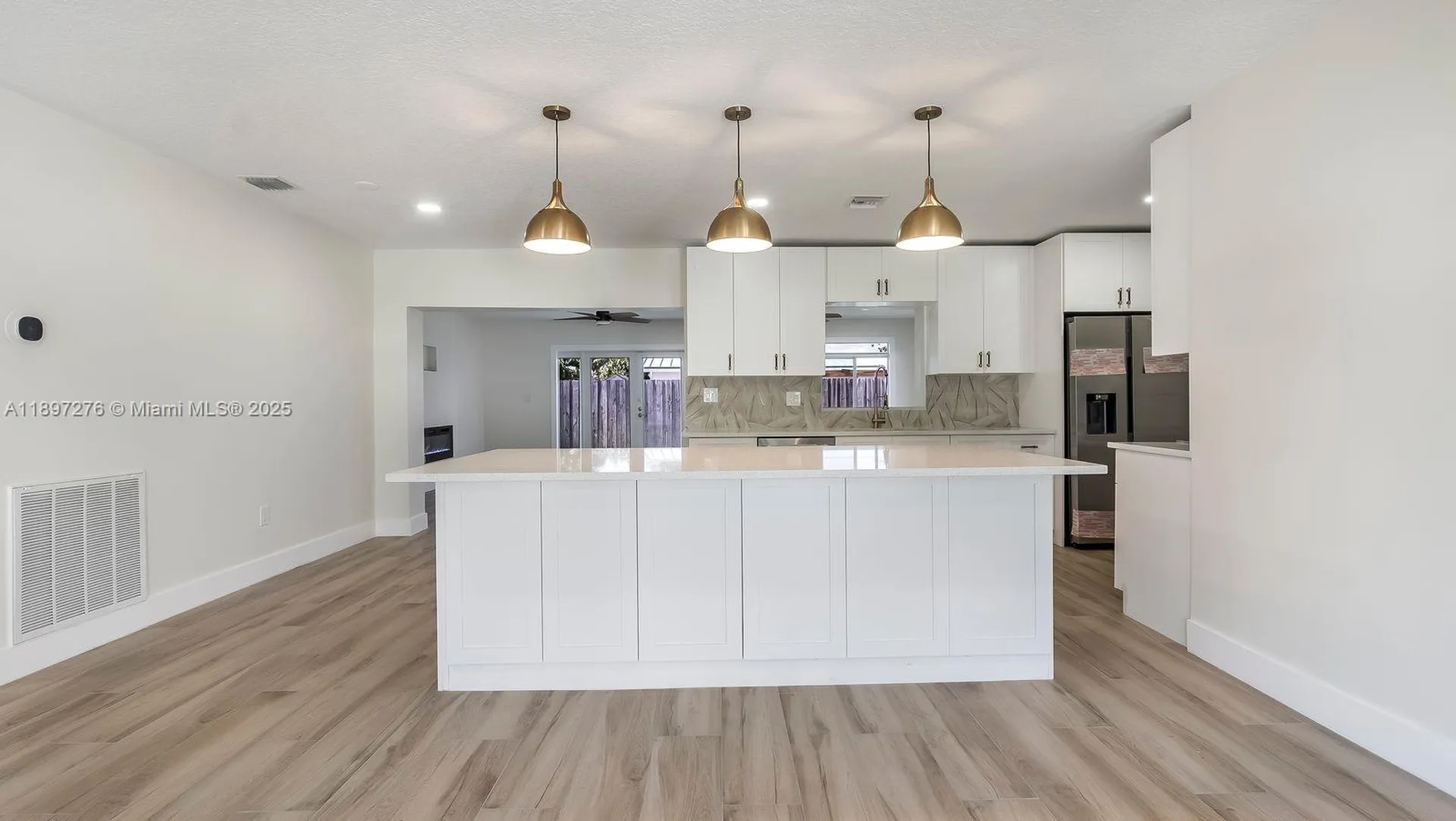 5713 NE 17th Terrace Fort Lauderdale FL 33334