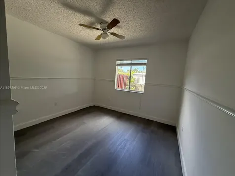 18942 NW 86th Court Hialeah FL 33015